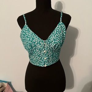 Green and white patterned crop top